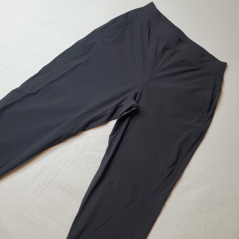 Lululemon Women's Size 6 Adapted State High-Rise Jogger 28" Black W5CVMS